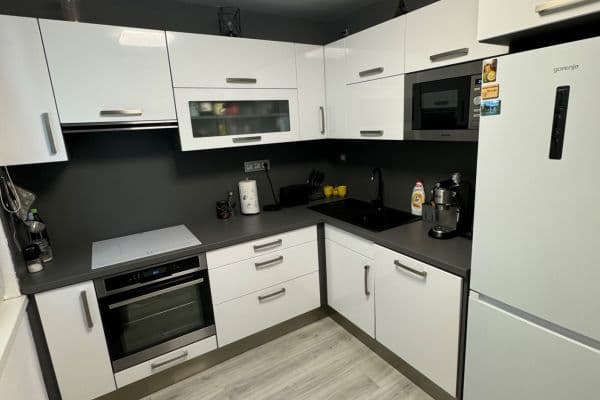 Prodej bytu 3+1 63 m², Zahradní, Zliv Prodej bytu 3+1 63 m², Zahradní, Zliv