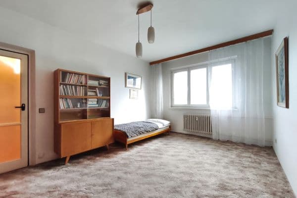 Prodej bytu 2+1 54 m², U Hřbitova, Jihlava, Kraj Vysočina Prodej bytu 2+1 54 m², U Hřbitova, Jihlava, Kraj Vysočina