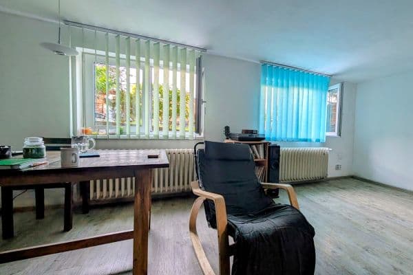 Pronájem bytu 2+kk 50 m², Květová, Praha Pronájem bytu 2+kk 50 m², Květová, Praha