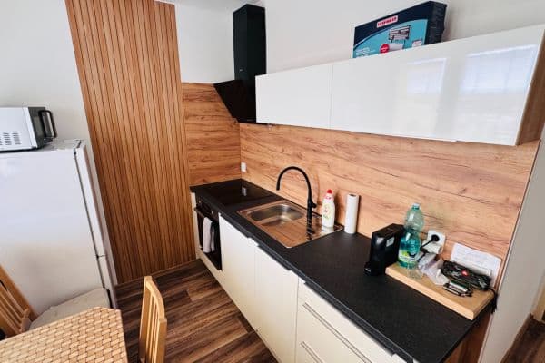 Pronájem bytu 2+1 51 m², U Hřbitova, Jihlava, Kraj Vysočina Pronájem bytu 2+1 51 m², U Hřbitova, Jihlava, Kraj Vysočina