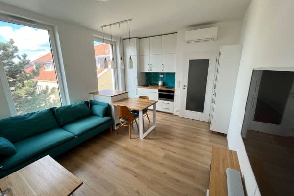 Pronájem bytu 2+kk 37 m², Třebohostická, Praha Pronájem bytu 2+kk 37 m², Třebohostická, Praha