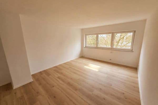 Pronájem bytu 1+1 35 m², Roter-Brach-Weg 89, Regensburg, Bavorsko Pronájem bytu 1+1 35 m², Roter-Brach-Weg 89, Regensburg, Bavorsko