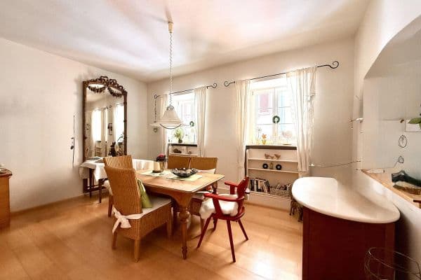 Pronájem bytu 4+1 121 m², Staufen im Breisgau Pronájem bytu 4+1 121 m², Staufen im Breisgau