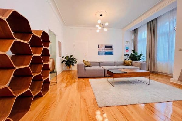 Pronájem bytu 3+1 89 m², Lindenstraße 86, Köln, Severní Porýní-Vestfálsko Pronájem bytu 3+1 89 m², Lindenstraße 86, Köln, Severní Porýní-Vestfálsko