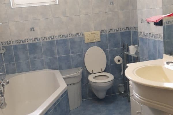 Pronájem bytu 2+1 42 m², Štefánikova, Louny Pronájem bytu 2+1 42 m², Štefánikova, Louny