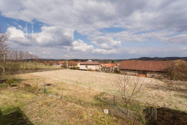 Prodej pozemku 1.399 m², Václavice Prodej pozemku 1.399 m², Václavice