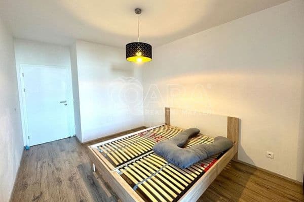Prodej bytu 3+kk 75 m², Škrábkových, Prague Prodej bytu 3+kk 75 m², Škrábkových, Prague