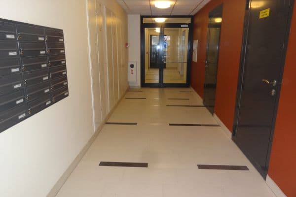 Pronájem bytu 1+kk 44 m², Sinkulova, Praha Pronájem bytu 1+kk 44 m², Sinkulova, Praha