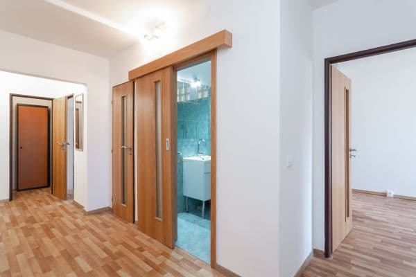 Prodej bytu 3+1 63 m², Jelínkova, Praha Prodej bytu 3+1 63 m², Jelínkova, Praha