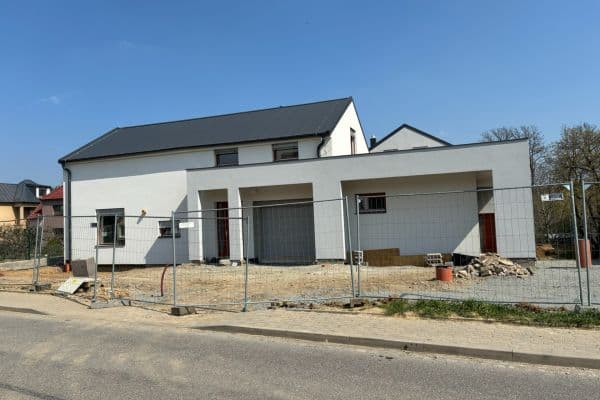 Pronájem bytu 2+kk 48 m², 4222, Břestek Pronájem bytu 2+kk 48 m², 4222, Břestek