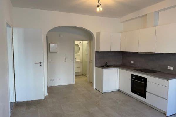 Pronájem bytu 2+kk 69 m², Schickhardtstr. 47, Stuttgart, Bádensko-Württembersko Pronájem bytu 2+kk 69 m², Schickhardtstr. 47, Stuttgart, Bádensko-Württembersko