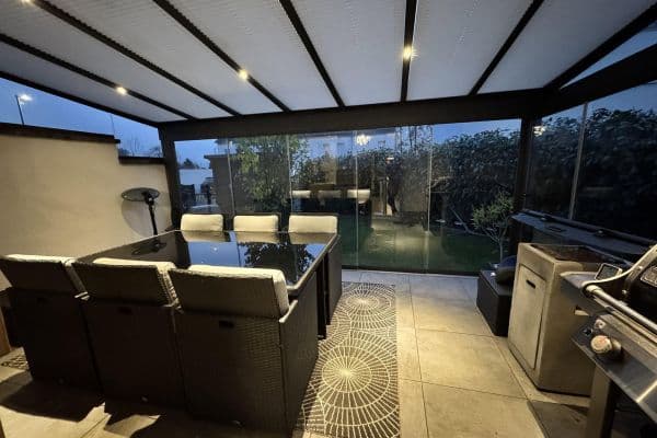 Prodej domu 142 m², pozemek 179 m², Alleestraße 85, Flörsheim Prodej domu 142 m², pozemek 179 m², Alleestraße 85, Flörsheim