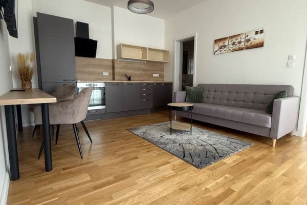 Pronájem bytu 2+kk 47 m², Vítkova, Praha Pronájem bytu 2+kk 47 m², Vítkova, Praha