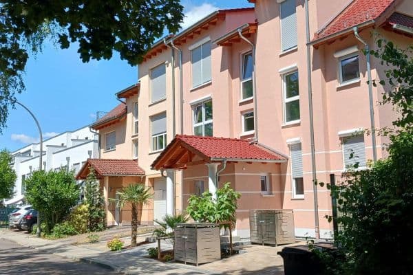 Pronájem bytu 3+1 95 m², Wiesbaden, Hessen Pronájem bytu 3+1 95 m², Wiesbaden, Hessen