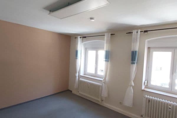 Pronájem bytu 3+1 68 m², Bebelstr. 22, Kornwestheim Pronájem bytu 3+1 68 m², Bebelstr. 22, Kornwestheim