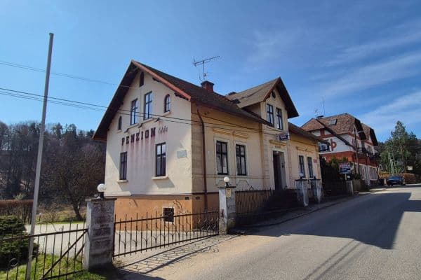 Prodej domu 386 m², pozemek 2.210 m², Hrubá Skála Prodej domu 386 m², pozemek 2.210 m², Hrubá Skála