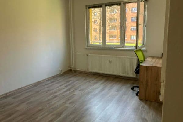 Prodej bytu 2+1 53 m², Kpt. Jaroše, Orlová Prodej bytu 2+1 53 m², Kpt. Jaroše, Orlová