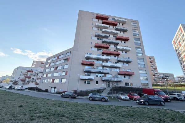 Prodej bytu 2+kk 55 m², Mantovská, Praha Prodej bytu 2+kk 55 m², Mantovská, Praha