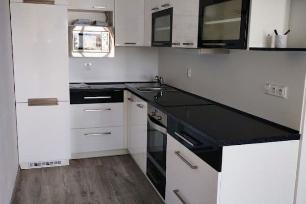Pronájem bytu 2+kk 52 m², Ke Strouze, Nymburk Pronájem bytu 2+kk 52 m², Ke Strouze, Nymburk