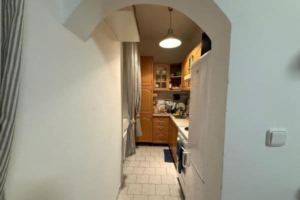 Pronájem bytu 1+1 40 m², Lobezská, Plzeň Pronájem bytu 1+1 40 m², Lobezská, Plzeň