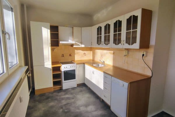 Pronájem bytu 3+1 70 m², Sametová, Liberec Pronájem bytu 3+1 70 m², Sametová, Liberec