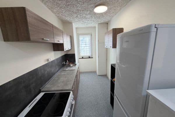 Pronájem bytu 1+1 38 m², Cihlářská, Chomutov Pronájem bytu 1+1 38 m², Cihlářská, Chomutov