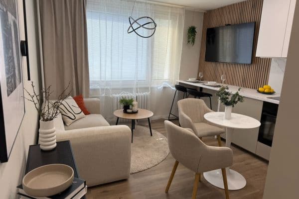 Prodej bytu 2+kk 39 m², Hrubínova, Hradec Králové Prodej bytu 2+kk 39 m², Hrubínova, Hradec Králové