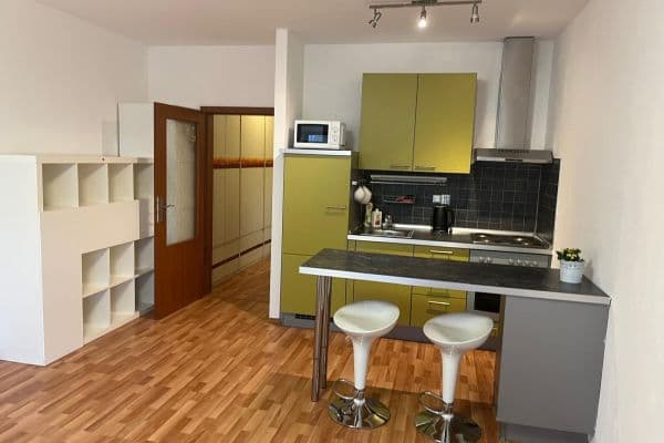 Pronájem bytu 64 m², Na Slatince, Praha Pronájem bytu 64 m², Na Slatince, Praha
