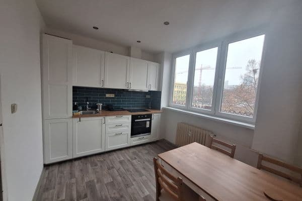 Pronájem bytu 2+1 58 m², Kubánské náměstí, Praha Pronájem bytu 2+1 58 m², Kubánské náměstí, Praha