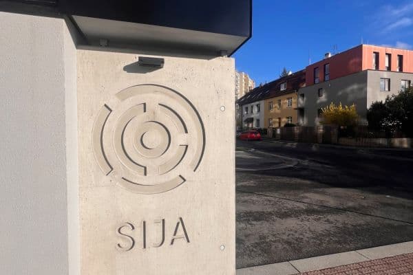 Pronájem bytu 2+kk 50 m², Hodkovická, Praha Pronájem bytu 2+kk 50 m², Hodkovická, Praha