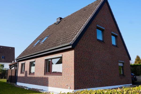 Prodej domu 116 m², pozemek 723 m², Bad Malente Prodej domu 116 m², pozemek 723 m², Bad Malente