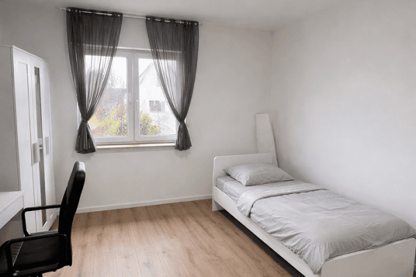 Pronájem bytu 4+1 15 m², Erlangen, Bavorsko Pronájem bytu 4+1 15 m², Erlangen, Bavorsko