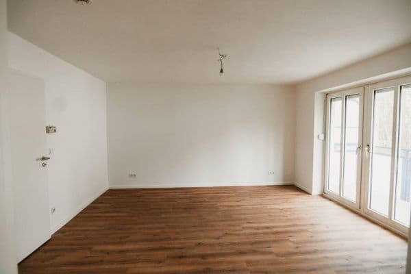 Pronájem bytu 2+kk 61 m², Klagenfurter Straße, München, Bavorsko Pronájem bytu 2+kk 61 m², Klagenfurter Straße, München, Bavorsko