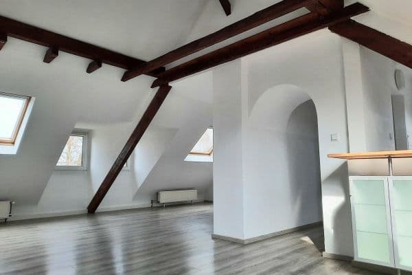 Pronájem bytu 3+1 83 m², Meerbusch Pronájem bytu 3+1 83 m², Meerbusch