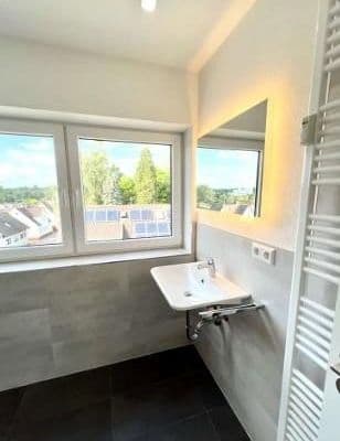 Pronájem bytu 2+kk 55 m², Römerstr. 3, Rottweil Pronájem bytu 2+kk 55 m², Römerstr. 3, Rottweil