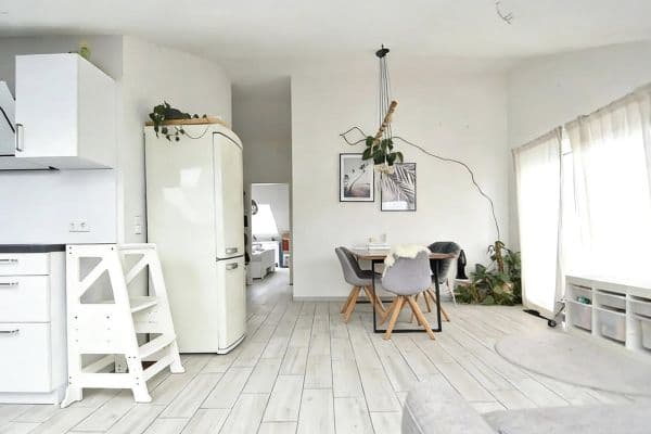 Pronájem bytu 3+kk 71 m², Stuttgart-Plieningen, Bádensko-Württembersko Pronájem bytu 3+kk 71 m², Stuttgart-Plieningen, Bádensko-Württembersko