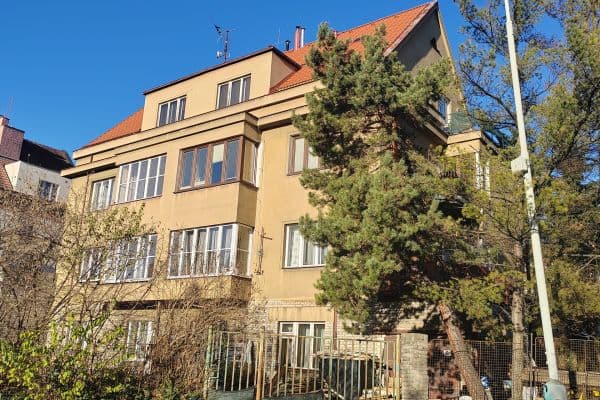 Pronájem bytu 3+kk 88 m², Kladenská, Praha Pronájem bytu 3+kk 88 m², Kladenská, Praha