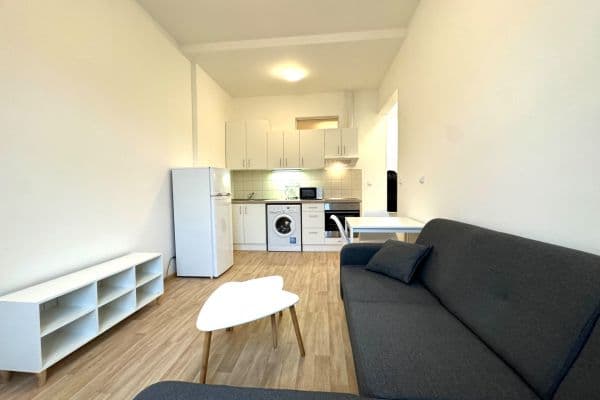 Pronájem bytu 2+kk 33 m², Na Královce, Praha Pronájem bytu 2+kk 33 m², Na Královce, Praha