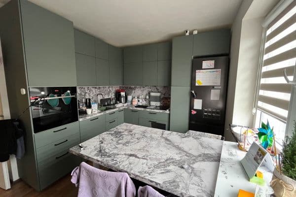 Prodej bytu 2+kk 48 m², Armádní, Milovice Prodej bytu 2+kk 48 m², Armádní, Milovice