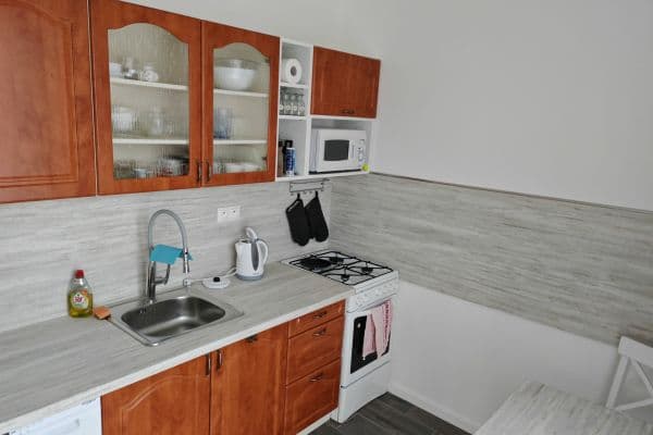Pronájem bytu 2+1 49 m², Planét, Bratislava Pronájem bytu 2+1 49 m², Planét, Bratislava