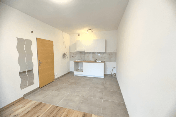 Pronájem bytu 2+kk 35 m², Okružní, Brno Pronájem bytu 2+kk 35 m², Okružní, Brno
