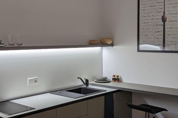 Pronájem bytu 1+1 18 m², Rotebühlstrasse 108, Stuttgart West, Bádensko-Württembersko Pronájem bytu 1+1 18 m², Rotebühlstrasse 108, Stuttgart West, Bádensko-Württembersko