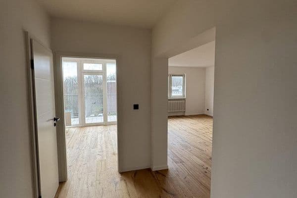 Prodej bytu 3+1 85 m², Rendsburger Landstraße 97, Kiel, Šlesvicko-Holštýnsko Prodej bytu 3+1 85 m², Rendsburger Landstraße 97, Kiel, Šlesvicko-Holštýnsko