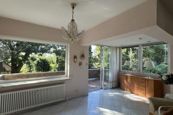 Prodej bytu 4+1 110 m², Hochbaumstrasse 17, Berlin, Berlín Prodej bytu 4+1 110 m², Hochbaumstrasse 17, Berlin, Berlín