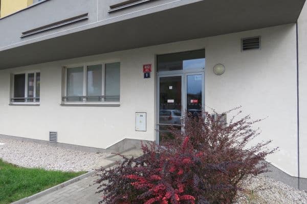 Prodej bytu 3+kk 87 m², Sazovická, Praha Prodej bytu 3+kk 87 m², Sazovická, Praha