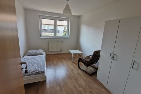 Pronájem bytu 4+kk 86 m², Za Hotely, Horoměřice Pronájem bytu 4+kk 86 m², Za Hotely, Horoměřice