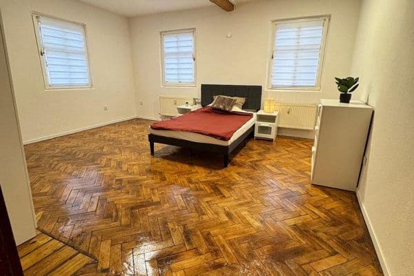 Pronájem bytu 21 m², Blumenstraße 51, Fürth Pronájem bytu 21 m², Blumenstraße 51, Fürth