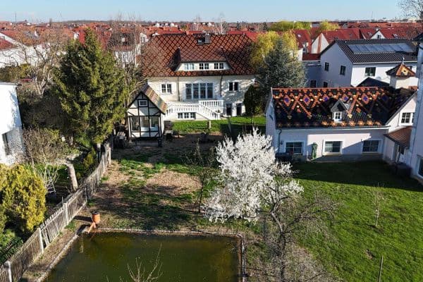 Prodej domu 500 m², pozemek 980 m², Markkleeberg Prodej domu 500 m², pozemek 980 m², Markkleeberg