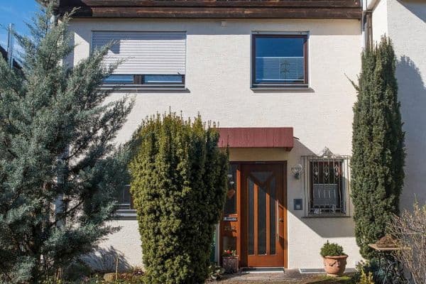 Prodej domu 131 m², pozemek 334 m², Tübinger Str. 25/2, Weil im Schönbuch Prodej domu 131 m², pozemek 334 m², Tübinger Str. 25/2, Weil im Schönbuch