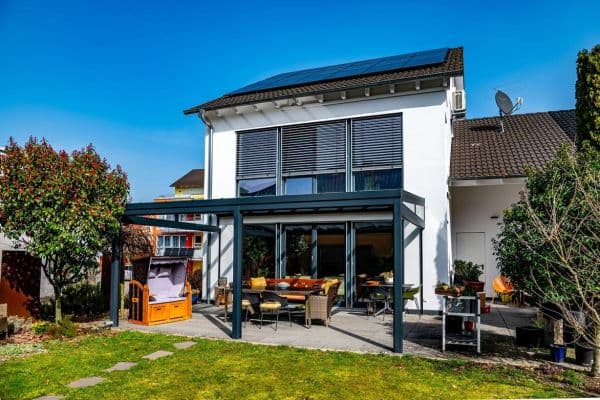 Prodej domu 176 m², pozemek 370 m², Bühl Prodej domu 176 m², pozemek 370 m², Bühl